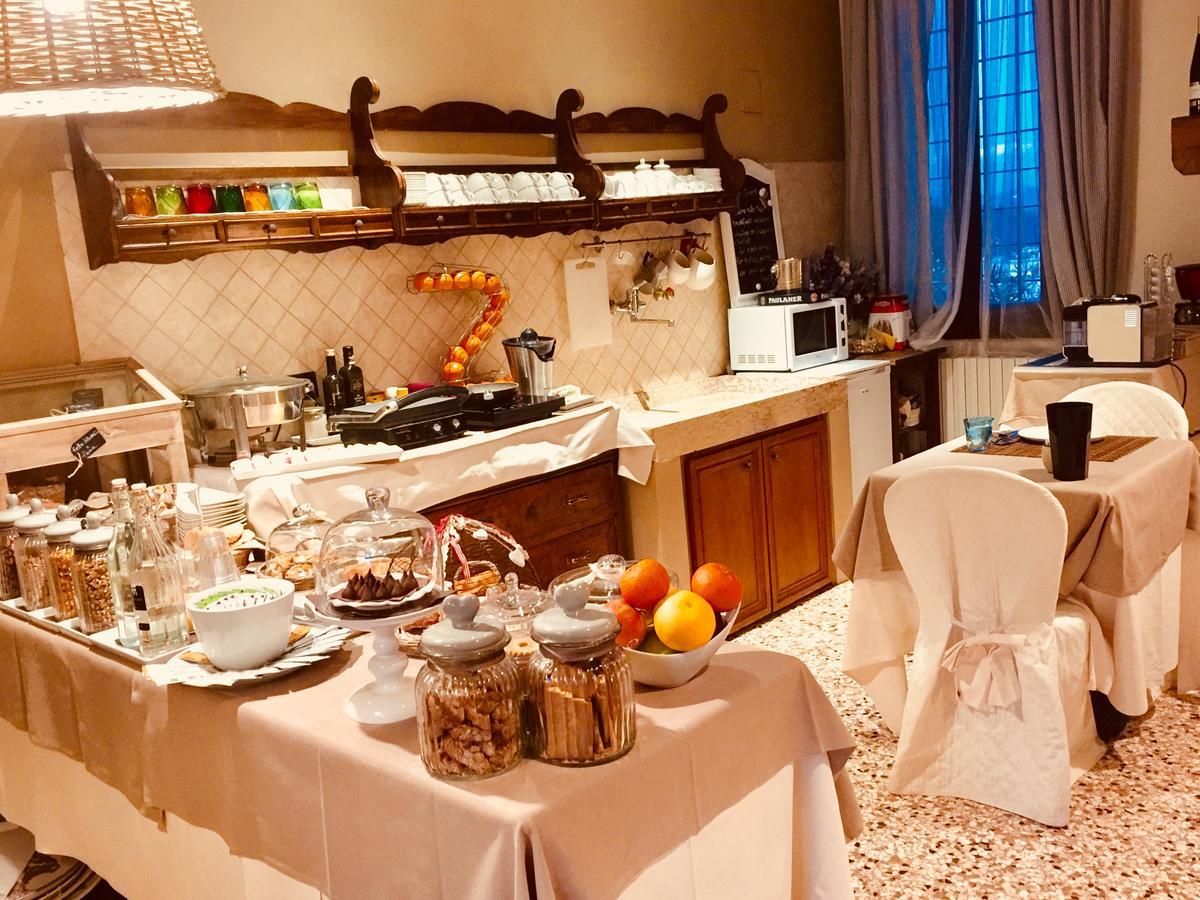 Relais Villa Gozzi B&B Аркуньяно Экстерьер фото